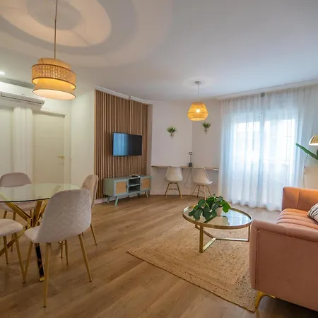 Prensa & Courtyard By Ele Apartament *